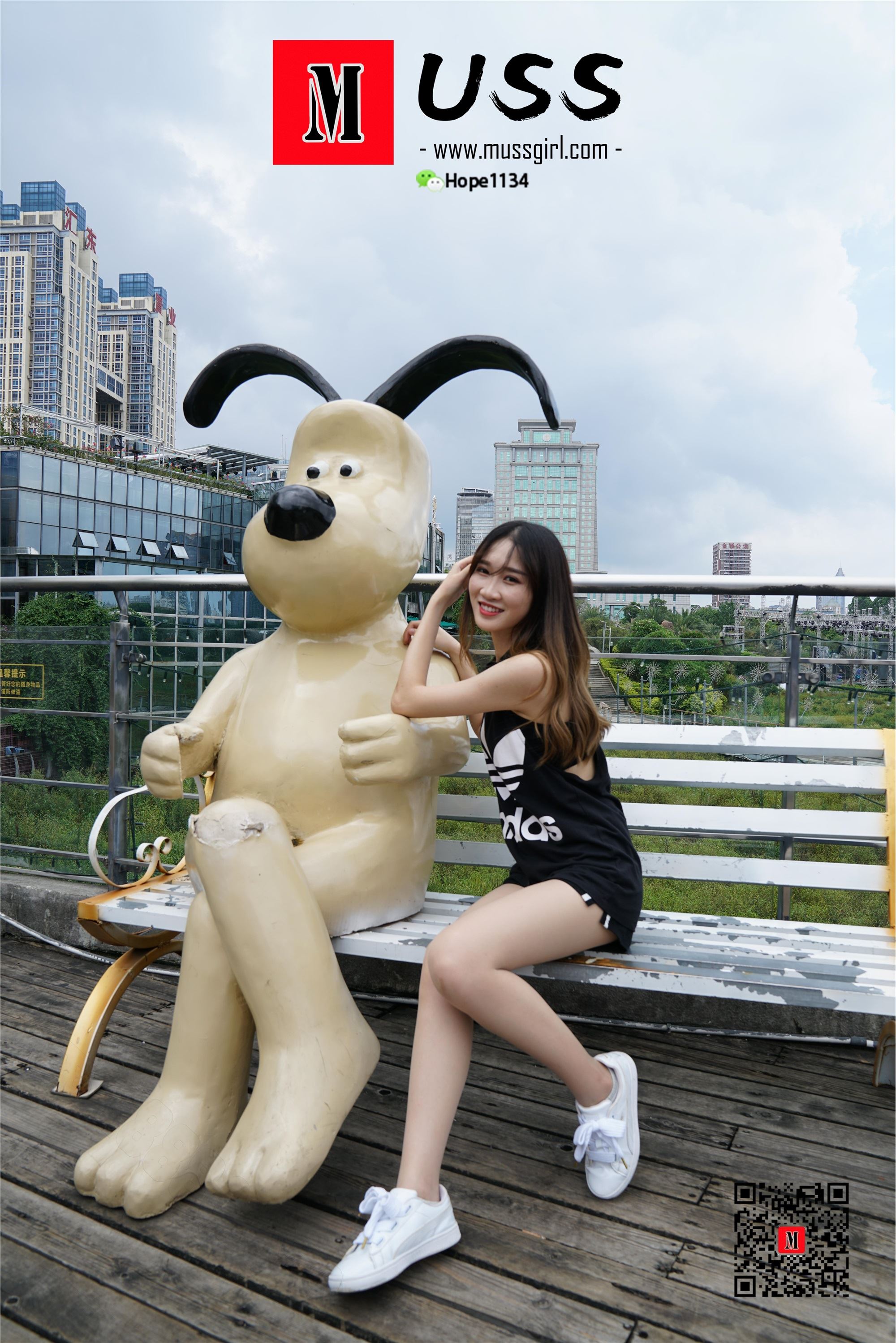 MussGirl慕丝女郎  NO.009 开心少女腿腿